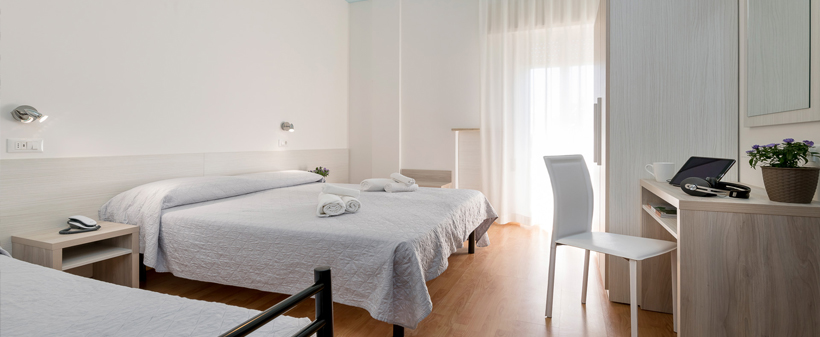 Hotel Kursaal 3*, Rimini počitnice v Italiji - Kuponko.si