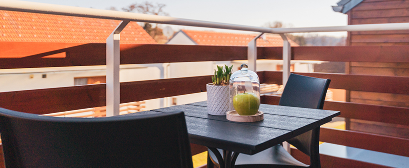 St. Martin's Apartments: družinski oddih s kopanjem - Kuponko.si