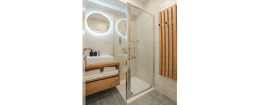 St. Martin's Apartments: družinski oddih s kopanjem - Kuponko.si