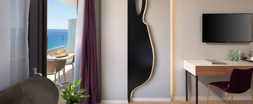 Hotel Amphora 4*, Split: 2x nočitev, zajtrk, wellness - Kuponko.si
