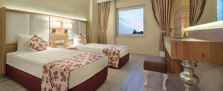 Hotel Royal Garden Beach***** v Alanyi, Turčija - Kuponko.si