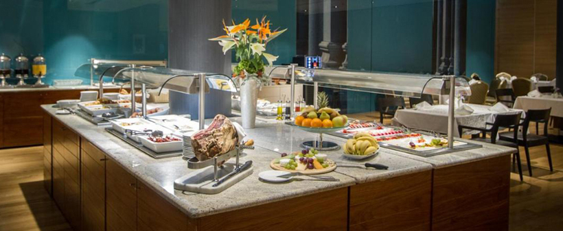 Hotel Atrium 4*, Split: 2x nočitev, zajtrk, wellness - Kuponko.si