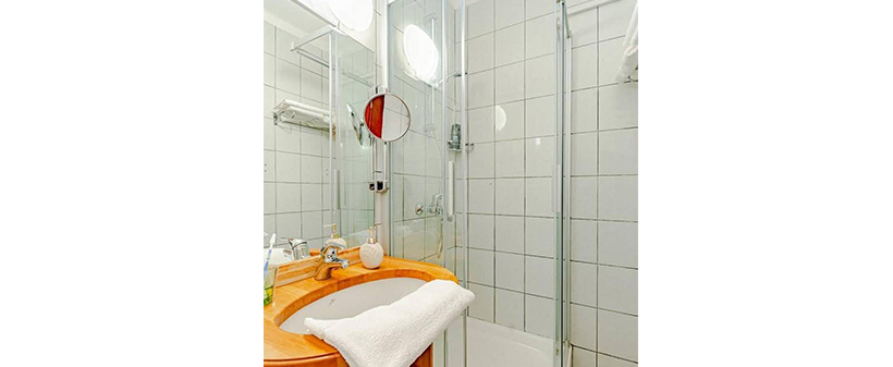 Hotel Dalmacija, Korčula, odličen oddih tik ob morju! - Kuponko.si