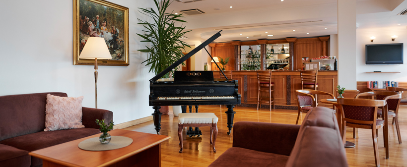 Hotel Lovran 3*, Lovran: oddih s polpenzionom - Kuponko.si