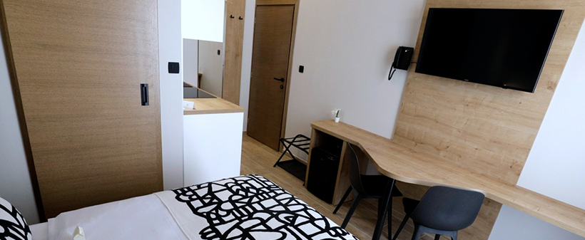 Vila Verica 3*/4*, Baška Voda: oddih v apartmaju - Kuponko.si