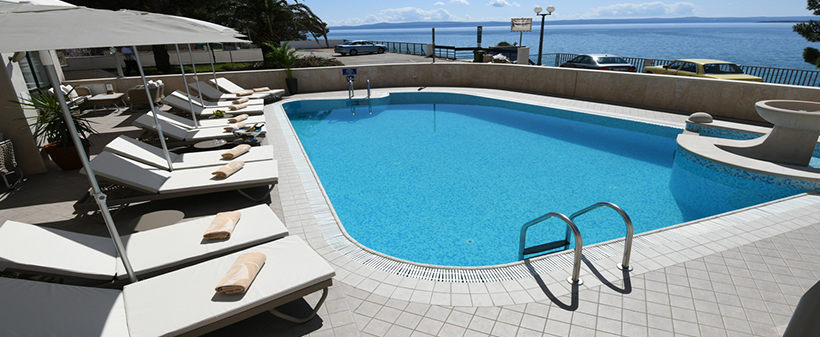 Vila Verica 3*/4*, Baška Voda: oddih v apartmaju - Kuponko.si