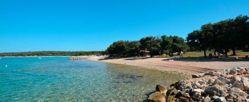 Turistično naselje Gajac, Pag: počitnice v apartmaju - Kuponko.si