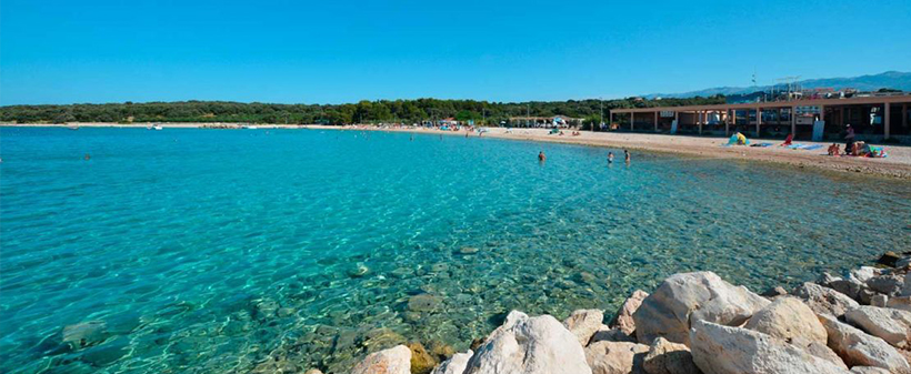 Turistično naselje Gajac, Pag: počitnice v apartmaju - Kuponko.si