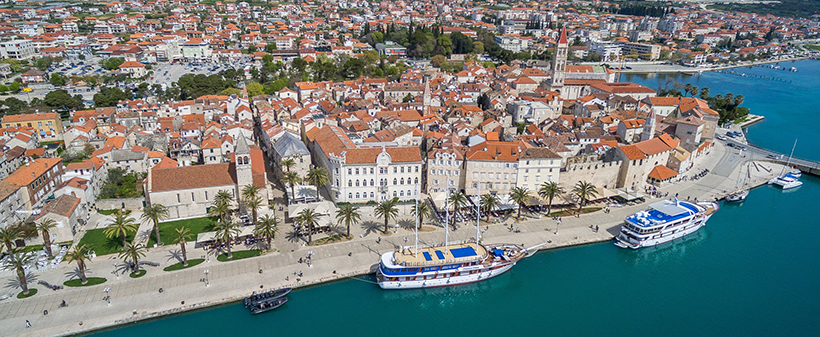 Apartmaji Medena 3*/4*, Seget Donji (Trogir) - Kuponko.si