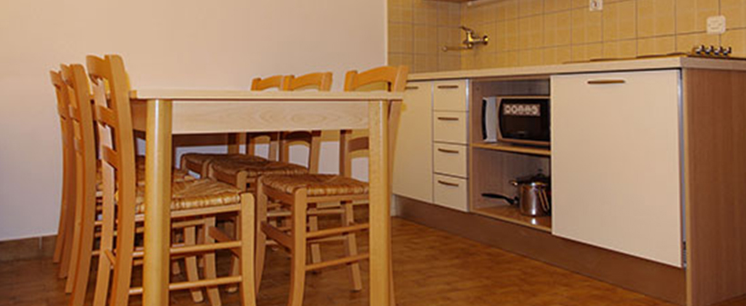 Apartmaji Medena 3*/4*, Seget Donji (Trogir) - Kuponko.si
