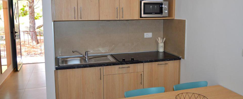 Apartmaji Medena 3*/4*, Seget Donji (Trogir) - Kuponko.si