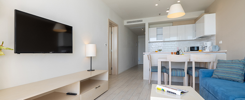 Romana Beach Resort 4*, Makarska: luksuzni apartmaji - Kuponko.si