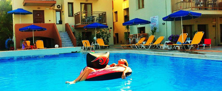 Alexandros M hotel** na otoku Kreta v Grčiji - Kuponko.si