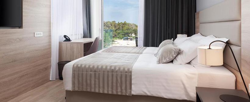 Hotel Kaneo 4*, Novalja: prvomajski oddih - Kuponko.si