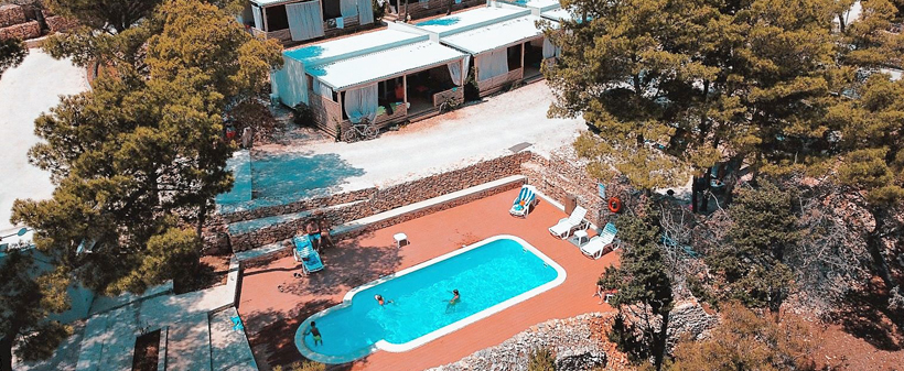 Botique kamp Bunja, Brač: luksuzne mobilne hiške - Kuponko.si