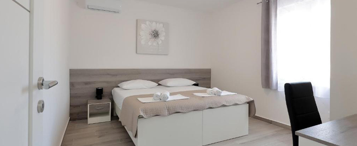 Apartmaji Villa Lana, otok Pag - Kuponko.si