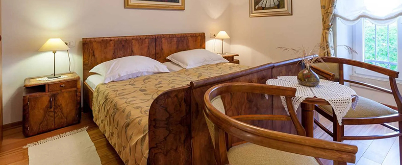 Villa Mir Vami 4*, Sumartin, Brač: vila z bazenom - Kuponko.si