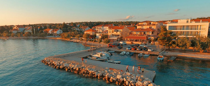 Hotel Delfin 3*, Diklo pri Zadru - Kuponko.si