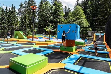Fun park Zaka Bled: trampolinski park, pica