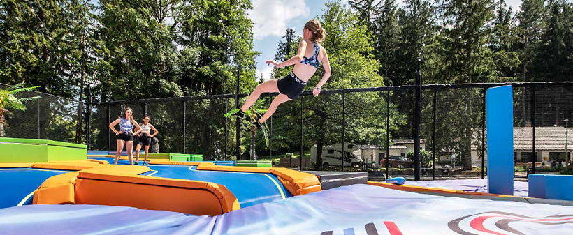 Fun park Zaka Bled: trampolinski park, pica - Kuponko.si