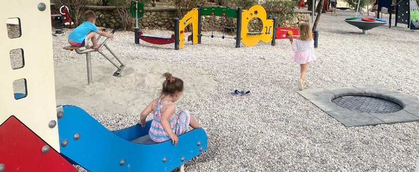 Family Resort Urania, Baška Voda: družinski oddih - Kuponko.si