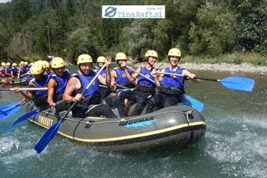 TinaRaft: rafting 13 km na Gorenjskem