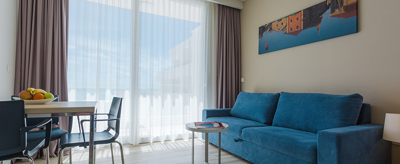 Romana Beach Resort 4*, Makarska: luksuzni apartmaji - Kuponko.si