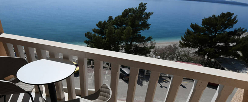 Aparthotel Milenij 4*, Baška Voda: oddih v apartmaju - Kuponko.si