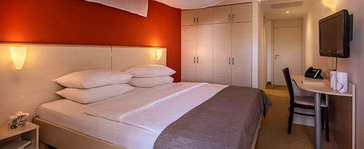 Rubin Sunny Hotel 3*, Porec: morski oddih - Kuponko.si