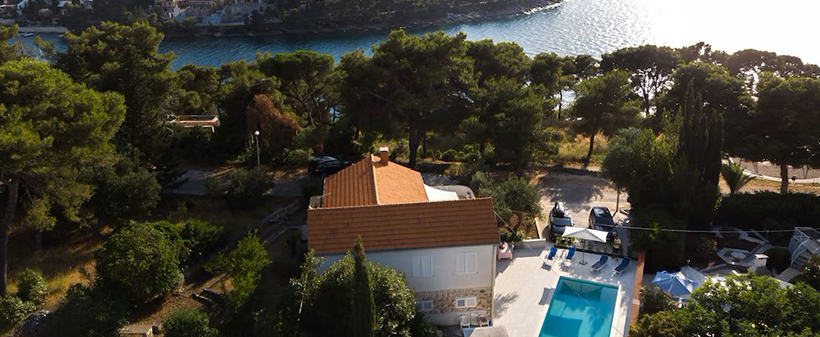 Vila Lidia, Brač: oddih na morju kupon - Kuponko.si
