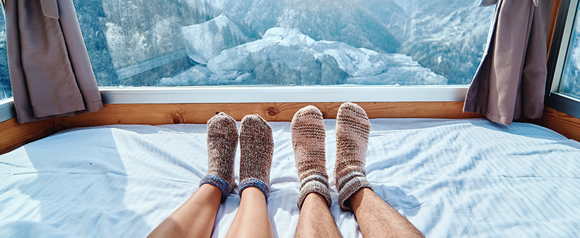 Komplet 4 parov toplih zimskih nogavic iz ovčje volne - Kuponko.si