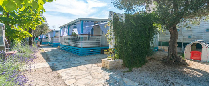 Mobilna hiška Tina, kamp Barak, Pakoštane - Kuponko.si