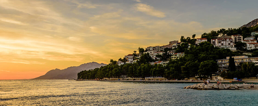 Vila Verica 3*/4*, Baška Voda: oddih v apartmaju - Kuponko.si