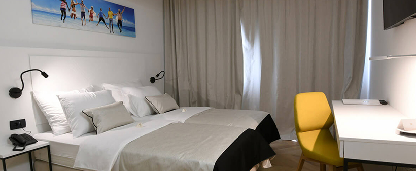 Aparthotel Milenij 4*, Baška Voda: oddih v apartmaju - Kuponko.si