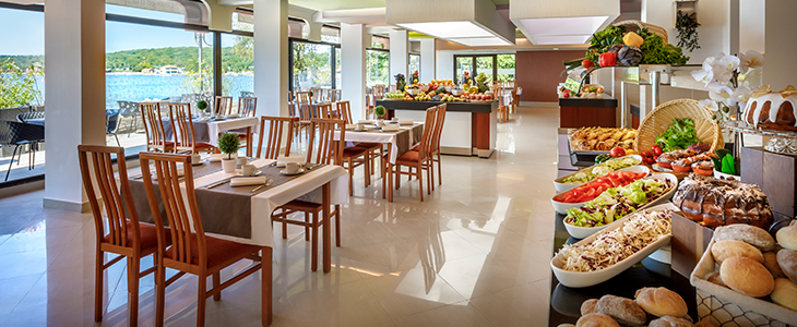 Veya hotel by Aminess*** Njivice - Kuponko.si