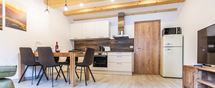 Apartmaji MM 3*, Bohinjska Češnjica  - Kuponko.si