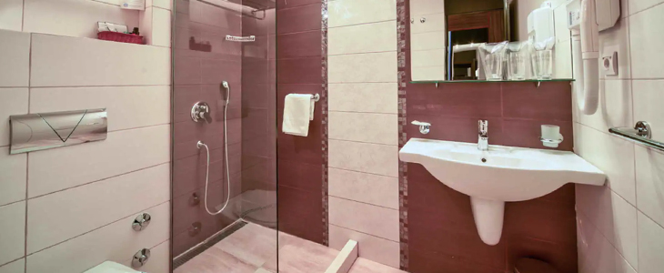 Hotel Slovenska Plaža 3*** Budva, Črna Gora - Kuponko.si