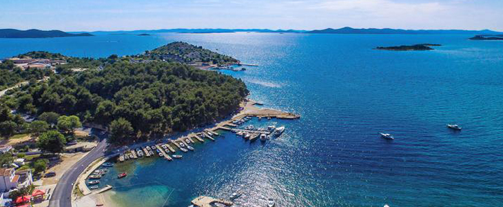 Hotel Albamaris 3*, Biograd na Moru, morski oddih - Kuponko.si