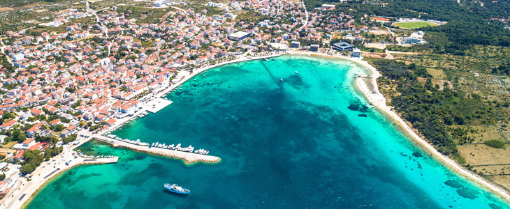 Apartmaji z bazenom, Novalja, Pag - Kuponko.si