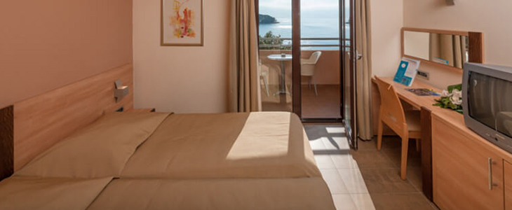 Resort Petalon 4*, Vrsar: poletni oddih - Kuponko.si