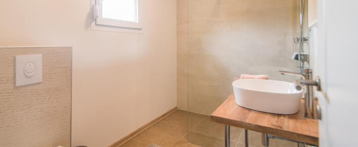 Villa Green Haven, Pazin: vila z bazenom in jacuzzijem - Kuponko.si