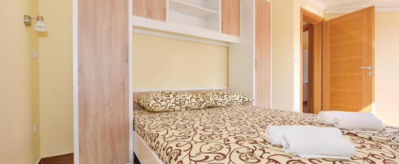 Apartmaji SABB, otok Murter, Jezera - Kuponko.si