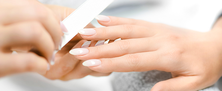Perfect Nail Studio: Podaljševanje nohtov z gelom - Kuponko.si