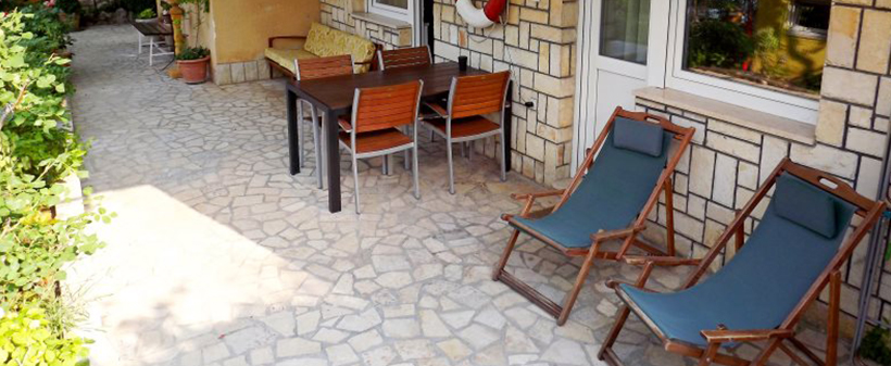 Apartmaji Maričić, Novi Vinodolski: morski oddih - Kuponko.si