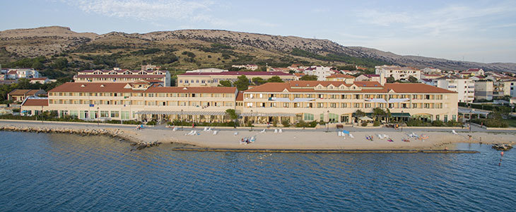 Family hotel Pagus - oddih na otoku Pag - Kuponko.si