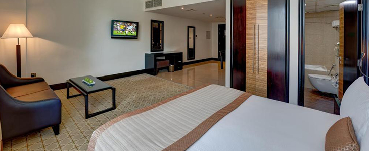 Crowne Plaza***** Dubaj, Združeni Arabski Emirati - Kuponko.si