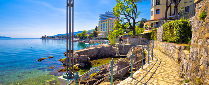 hotel Astoria, Opatija - oddih s polpenzionom - Kuponko.si