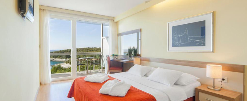 Hotel Aurora 4*, Mali Lošinj: krompirjeve počitnice - Kuponko.si