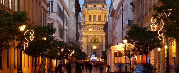 M&M Turist: Budimpešta, predbožični izlet - Kuponko.si