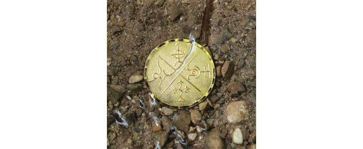 Elementarni kovanec ali amulet v darilni vrečki - Kuponko.si